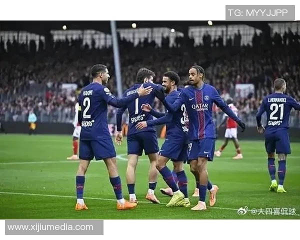 西甲热刺遭巴黎圣日耳曼逆转3-2转会传闻引发全场热议